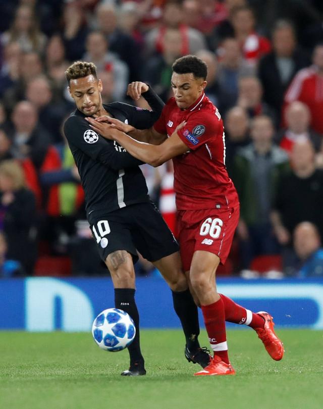 西前国脚质疑姆巴佩进球中点球多，球迷幽默回应（西班牙前国脚质疑姆巴佩进球点球过多，球迷幽默回击）