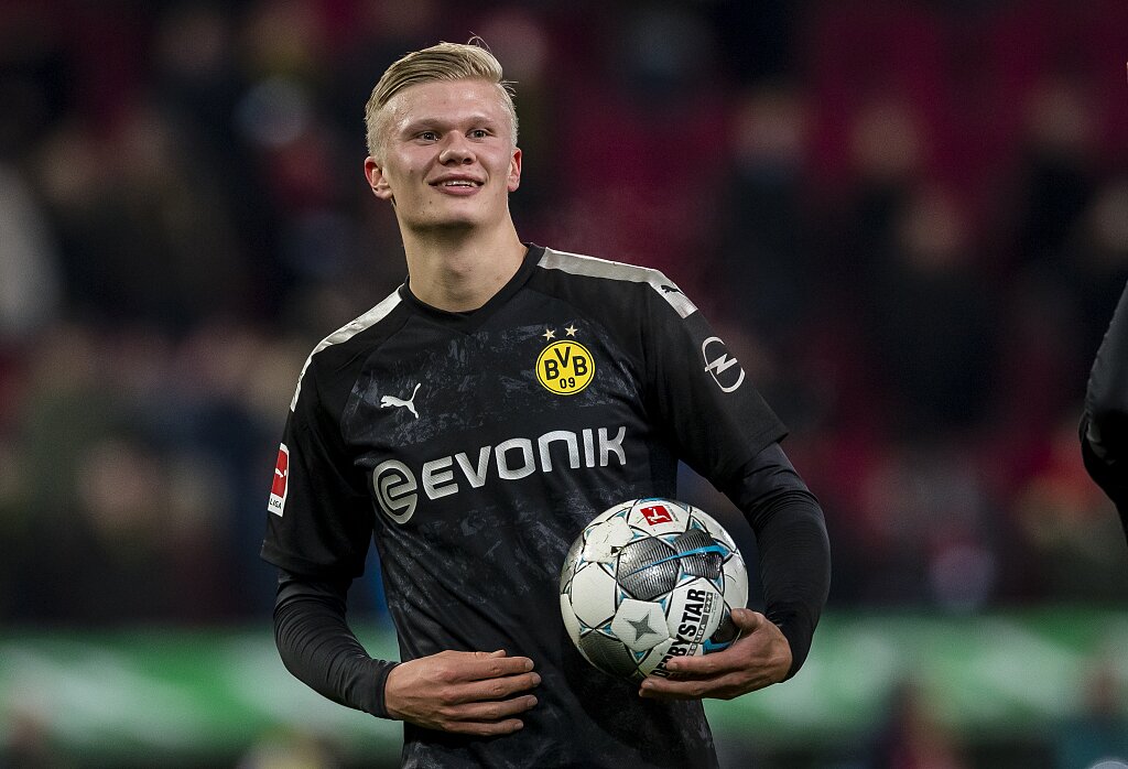 马内：从没见过像菲尔米诺那般无私谦逊的人，他对我影响很深