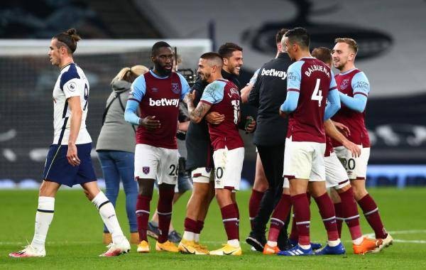 博主：国足选帅名单已上报，竞争主要在邵佳一和李国旭间展开（博主称国足主帅候选名单已递交，邵佳一与李国旭成主要竞争者）