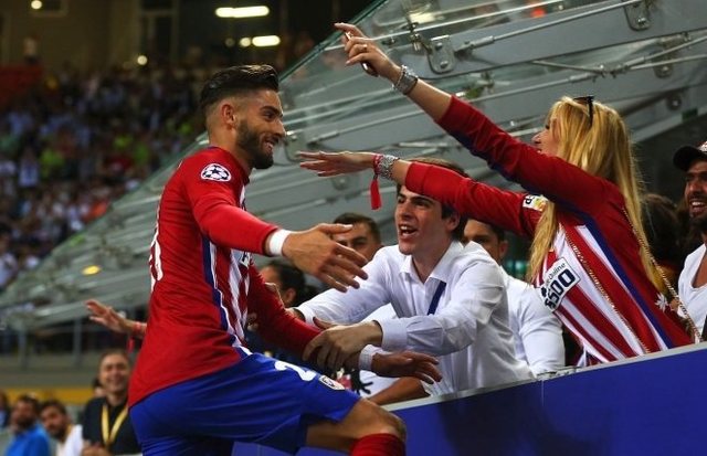 集体刹车！德甲排名前三球队本轮均未赢球（德甲前三集体哑火：本轮无胜绩）